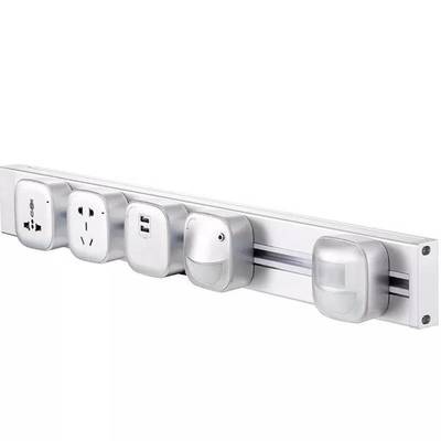 电视墙上的隐形厨房 轨道插座带来的现代厨房新变革